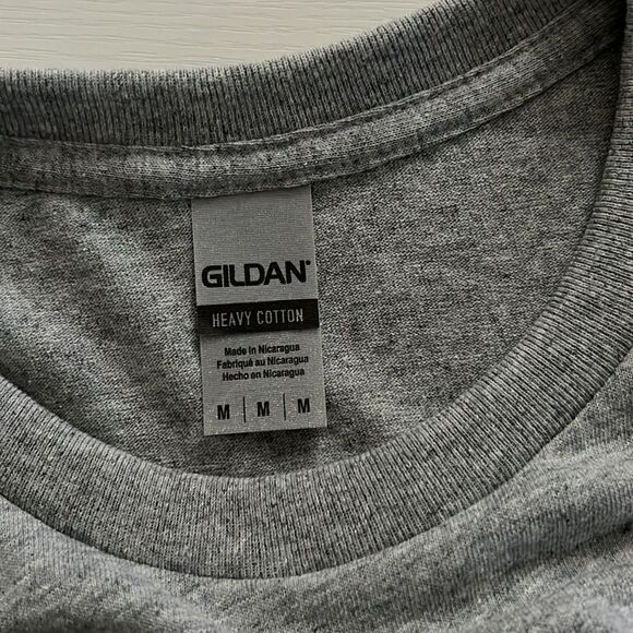 GILDAN shirt NWT - Picture 5 of 5